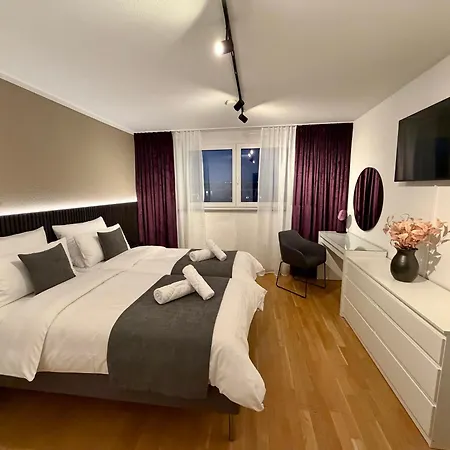 公寓 Big Flugfeld, Balkon, Bis 8 Personen, 3 Schlafzimmer Mit Smart Tvs, 1 Parkplatz, 2 Min Zum Bahnhof *